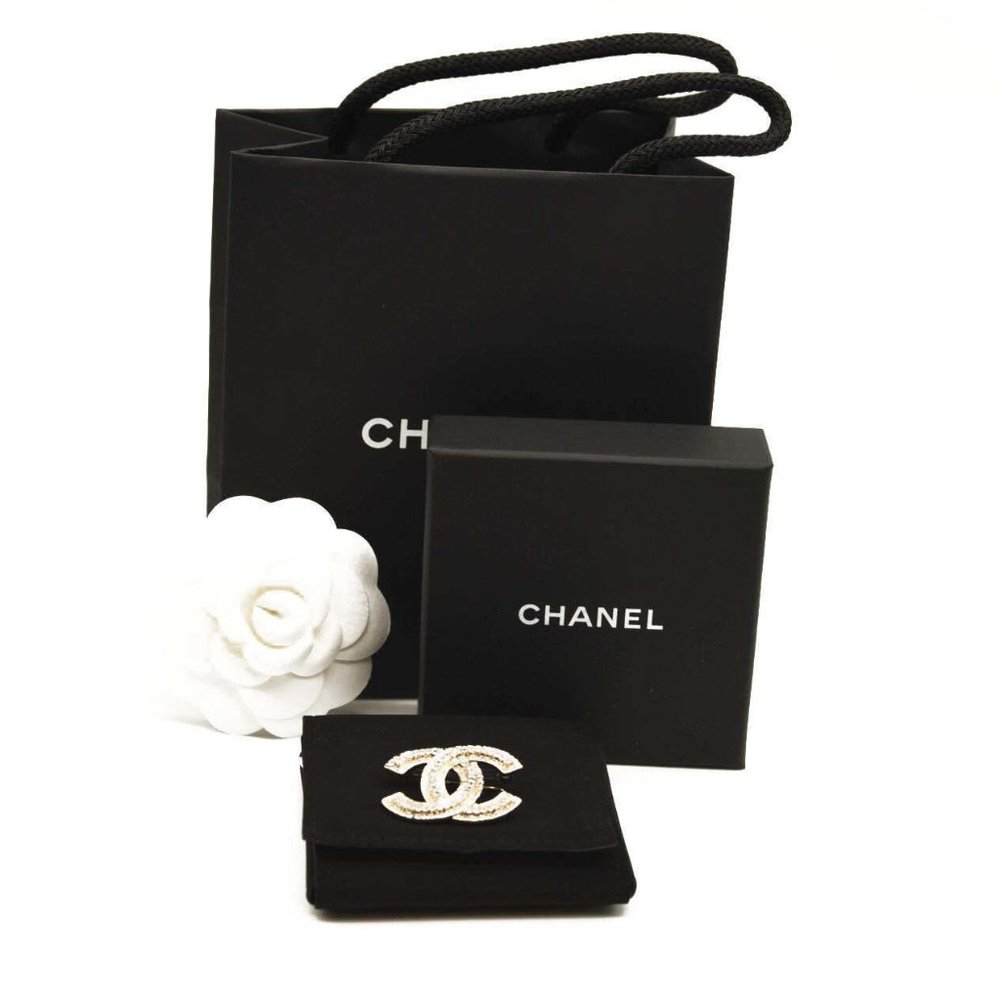 Chanel Gold CC Letter Princess Square Crystal Brooch - Picture 2 of 5